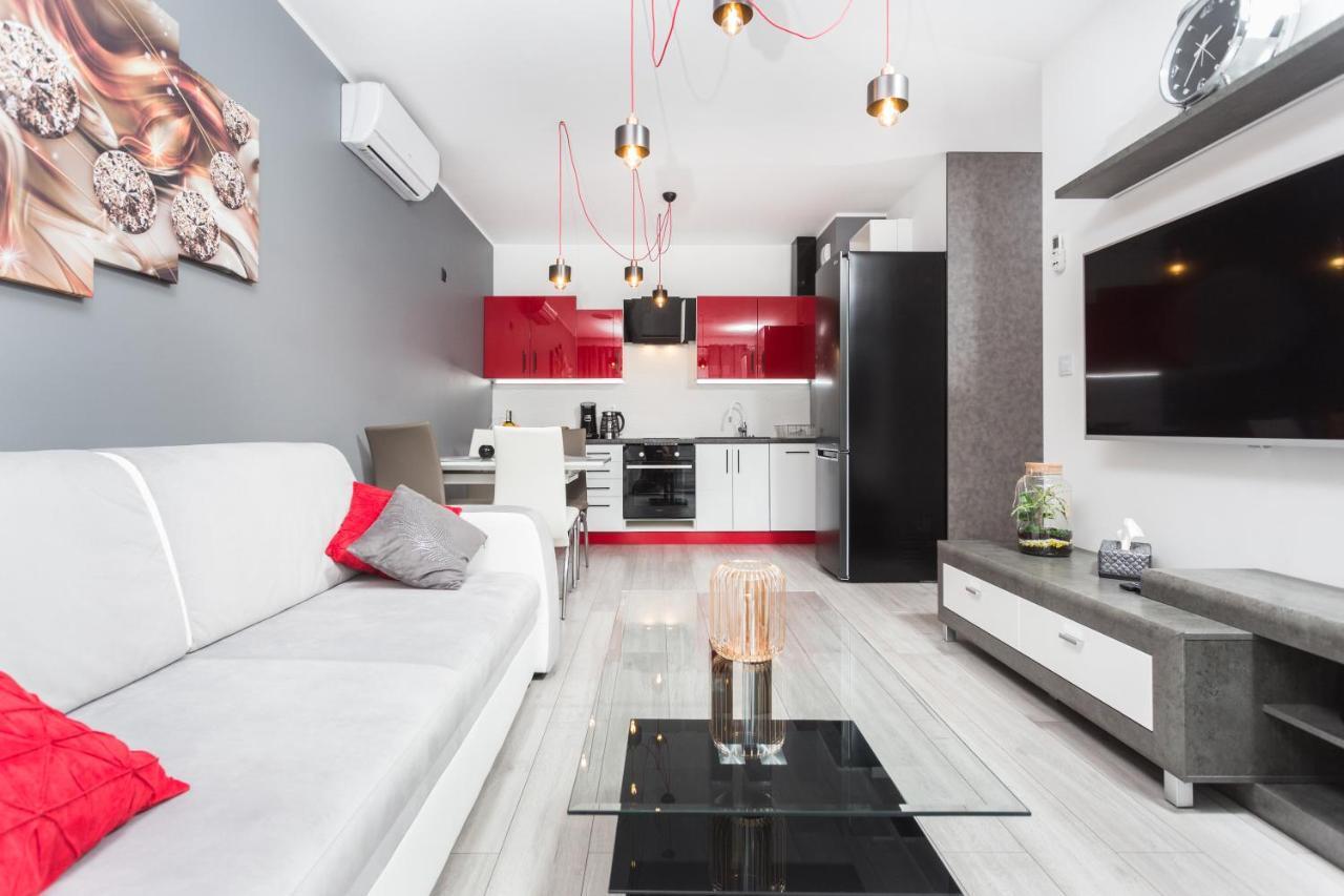 City Of The Kings - Grey Apartment Krakow Exterior photo